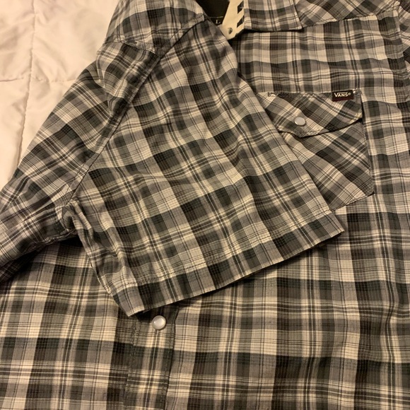 VANS short sleeve button down Sz Lg - Picture 4 of 4